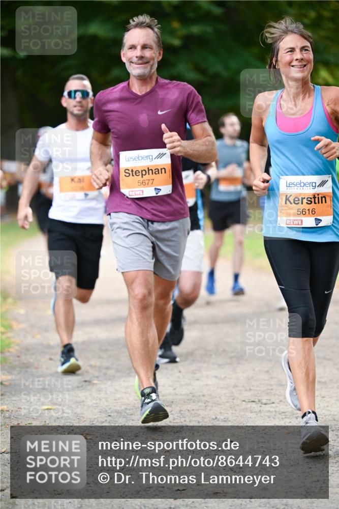 31.08.2025 - 21. Blankeneser Heldenlauf Dr. Thomas Lammeyer http://msf.ph/oto/8644743 31.08.2025 11:14:02 Laufen 5677, 5616 meine-sportfotos.de