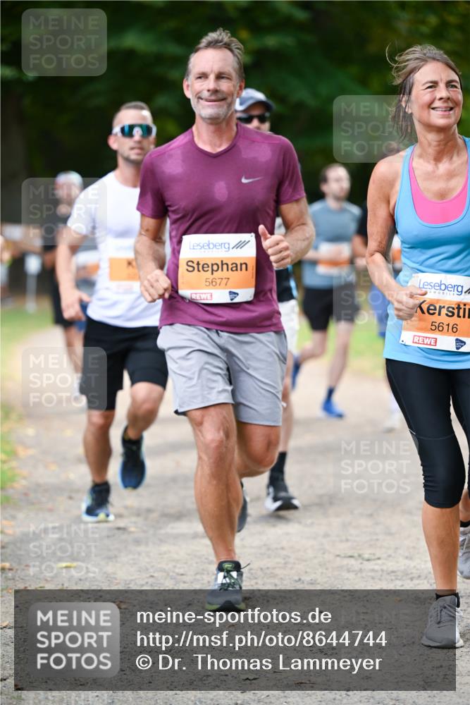 31.08.2025 - 21. Blankeneser Heldenlauf Dr. Thomas Lammeyer http://msf.ph/oto/8644744 31.08.2025 11:14:02 Laufen 5677, 5616 meine-sportfotos.de
