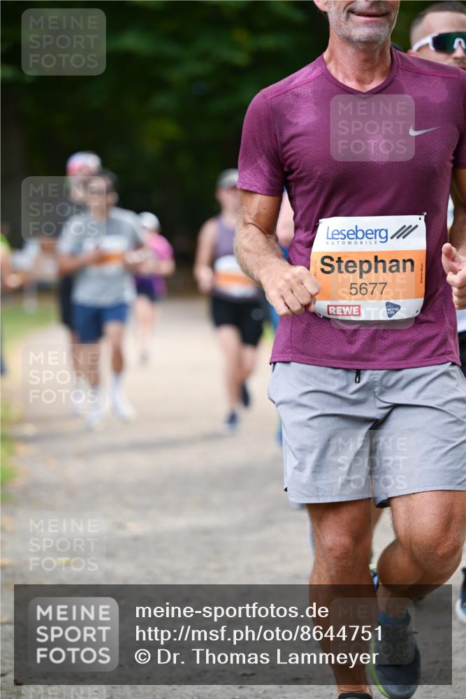 31.08.2025 - 21. Blankeneser Heldenlauf Dr. Thomas Lammeyer http://msf.ph/oto/8644751 31.08.2025 11:14:03 Laufen 5677 meine-sportfotos.de