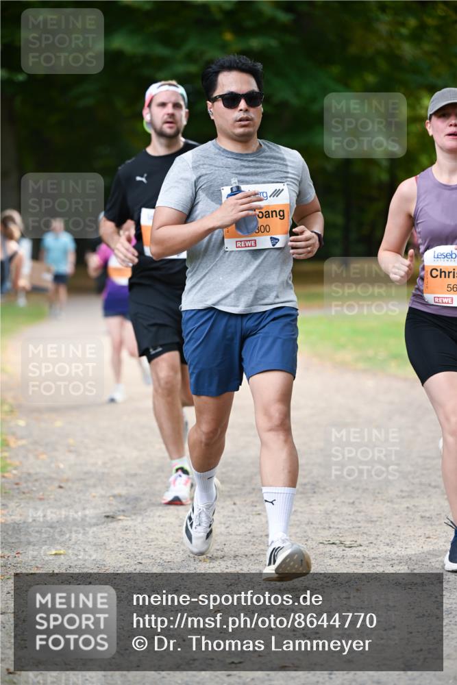 31.08.2025 - 21. Blankeneser Heldenlauf Dr. Thomas Lammeyer http://msf.ph/oto/8644770 31.08.2025 11:14:05 Laufen 300, 56 meine-sportfotos.de