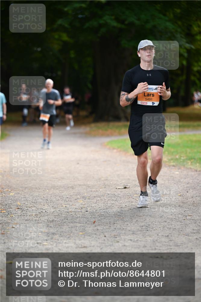 31.08.2025 - 21. Blankeneser Heldenlauf Dr. Thomas Lammeyer http://msf.ph/oto/8644801 31.08.2025 11:14:11 Laufen 5491 meine-sportfotos.de