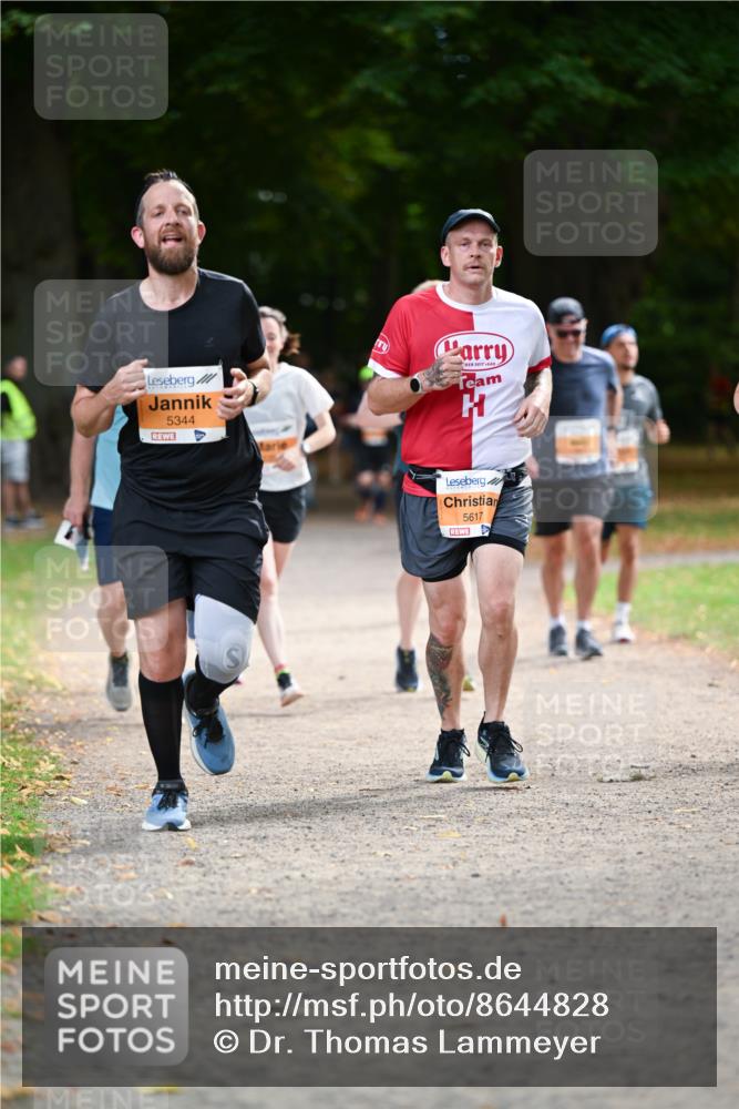 31.08.2025 - 21. Blankeneser Heldenlauf Dr. Thomas Lammeyer http://msf.ph/oto/8644828 31.08.2025 11:14:24 Laufen 5344, 1688, 5617 meine-sportfotos.de