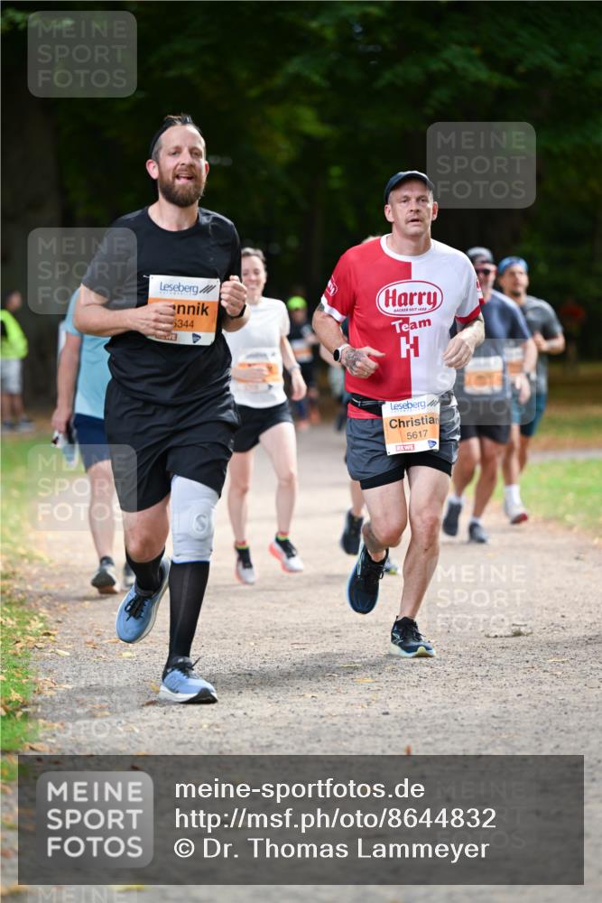 31.08.2025 - 21. Blankeneser Heldenlauf Dr. Thomas Lammeyer http://msf.ph/oto/8644832 31.08.2025 11:14:24 Laufen 5344, 1688, 5617 meine-sportfotos.de