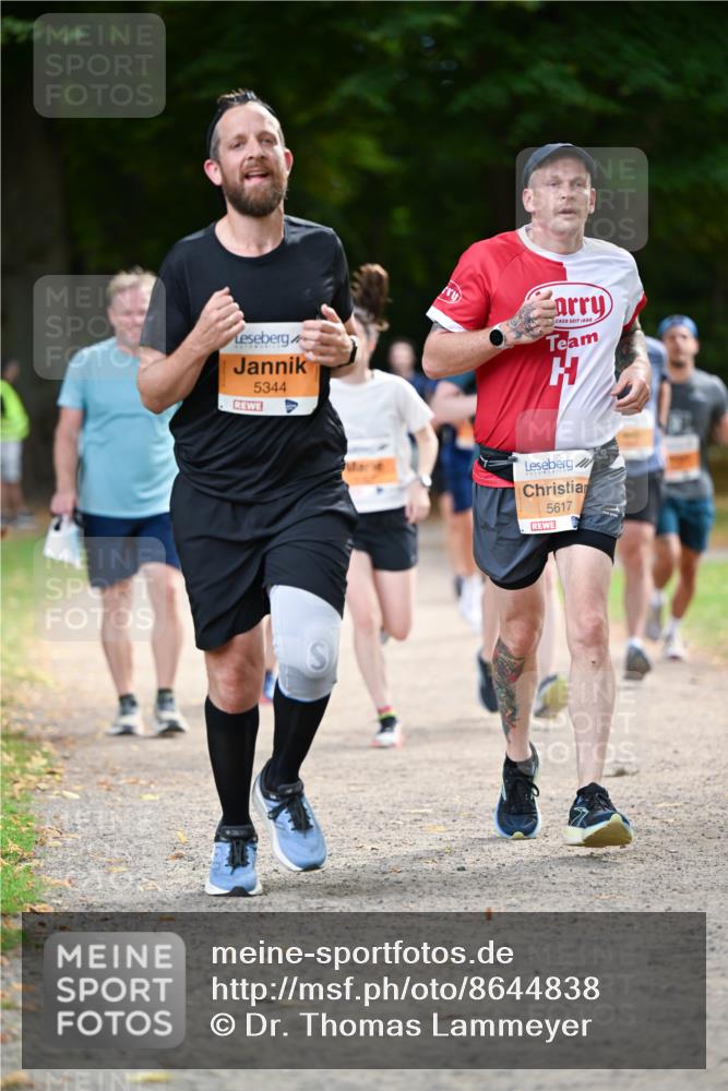 31.08.2025 - 21. Blankeneser Heldenlauf Dr. Thomas Lammeyer http://msf.ph/oto/8644838 31.08.2025 11:14:25 Laufen 5344, 1688, 5617 meine-sportfotos.de