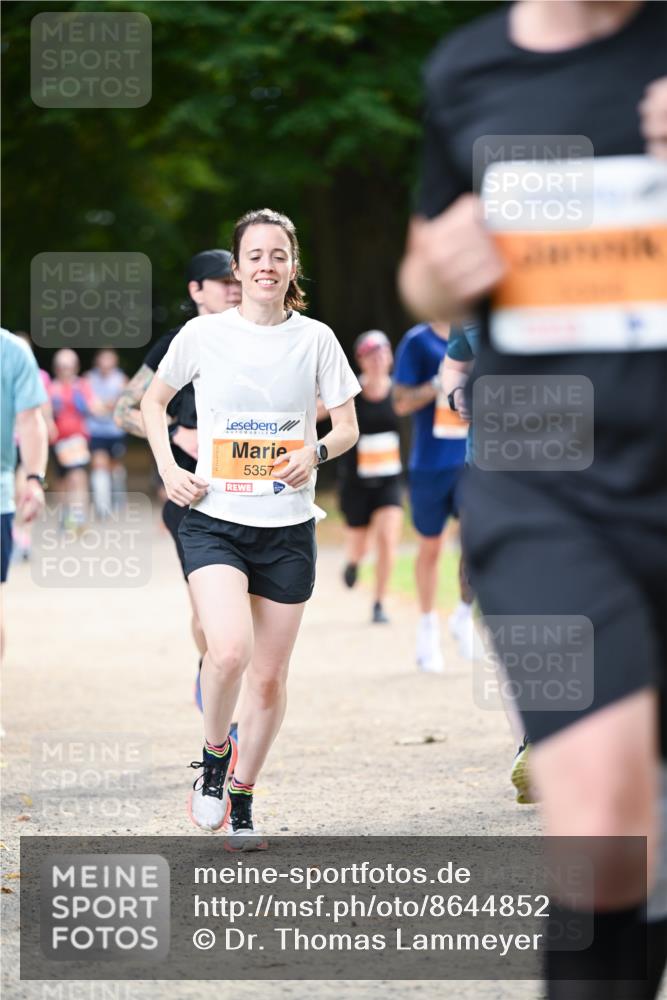 31.08.2025 - 21. Blankeneser Heldenlauf Dr. Thomas Lammeyer http://msf.ph/oto/8644852 31.08.2025 11:14:27 Laufen 5357 meine-sportfotos.de
