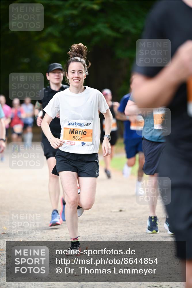31.08.2025 - 21. Blankeneser Heldenlauf Dr. Thomas Lammeyer http://msf.ph/oto/8644854 31.08.2025 11:14:27 Laufen 5357 meine-sportfotos.de