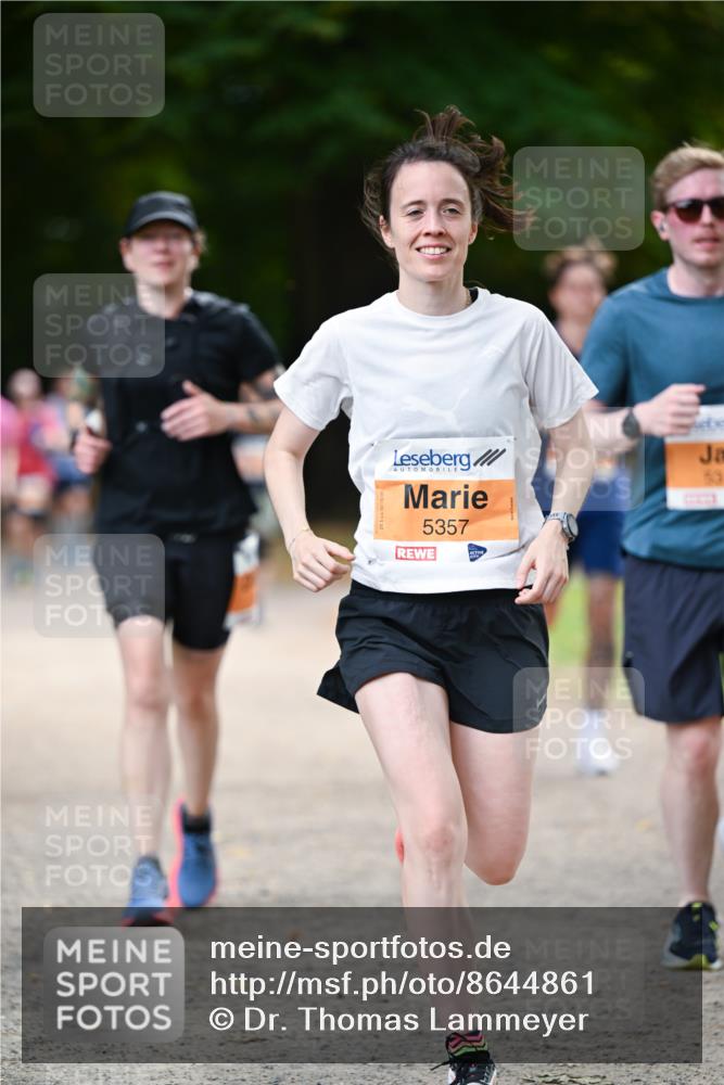 31.08.2025 - 21. Blankeneser Heldenlauf Dr. Thomas Lammeyer http://msf.ph/oto/8644861 31.08.2025 11:14:28 Laufen 5357 meine-sportfotos.de