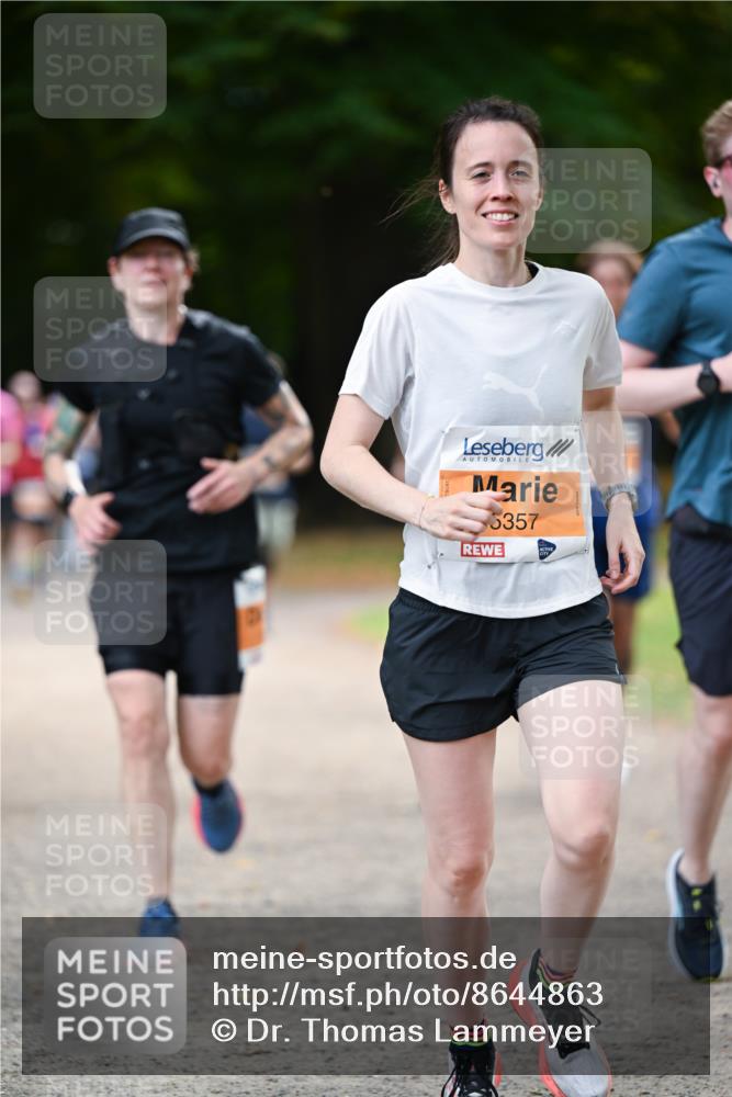 31.08.2025 - 21. Blankeneser Heldenlauf Dr. Thomas Lammeyer http://msf.ph/oto/8644863 31.08.2025 11:14:28 Laufen 5357 meine-sportfotos.de