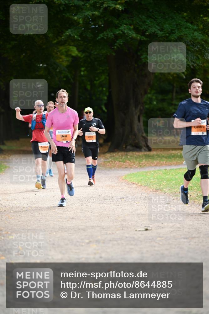 31.08.2025 - 21. Blankeneser Heldenlauf Dr. Thomas Lammeyer http://msf.ph/oto/8644885 31.08.2025 11:14:31 Laufen 5480, 5704 meine-sportfotos.de
