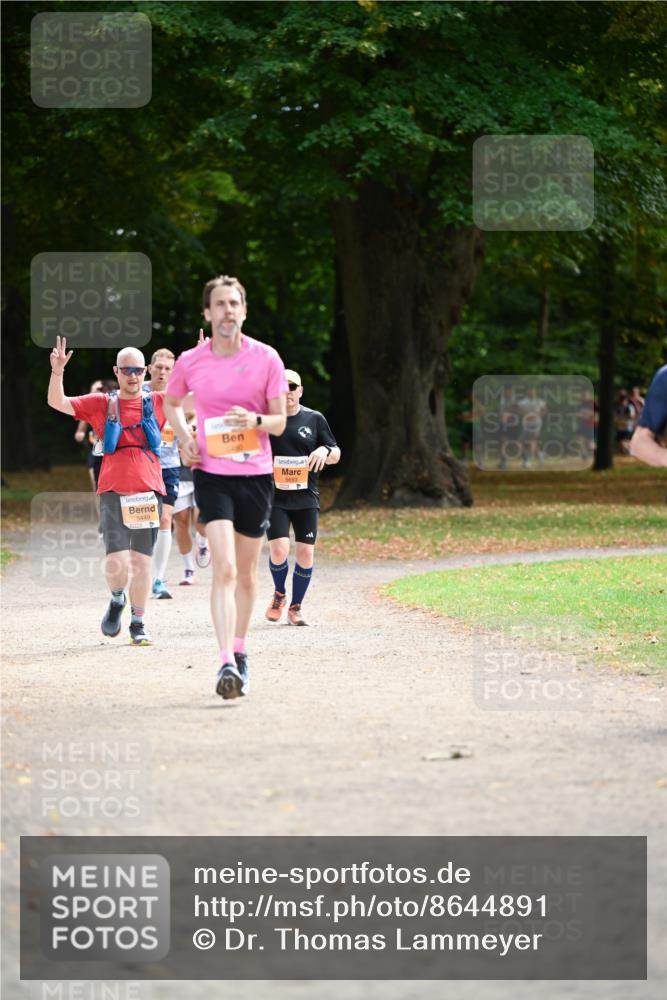 31.08.2025 - 21. Blankeneser Heldenlauf Dr. Thomas Lammeyer http://msf.ph/oto/8644891 31.08.2025 11:14:32 Laufen 5449, 5480 meine-sportfotos.de