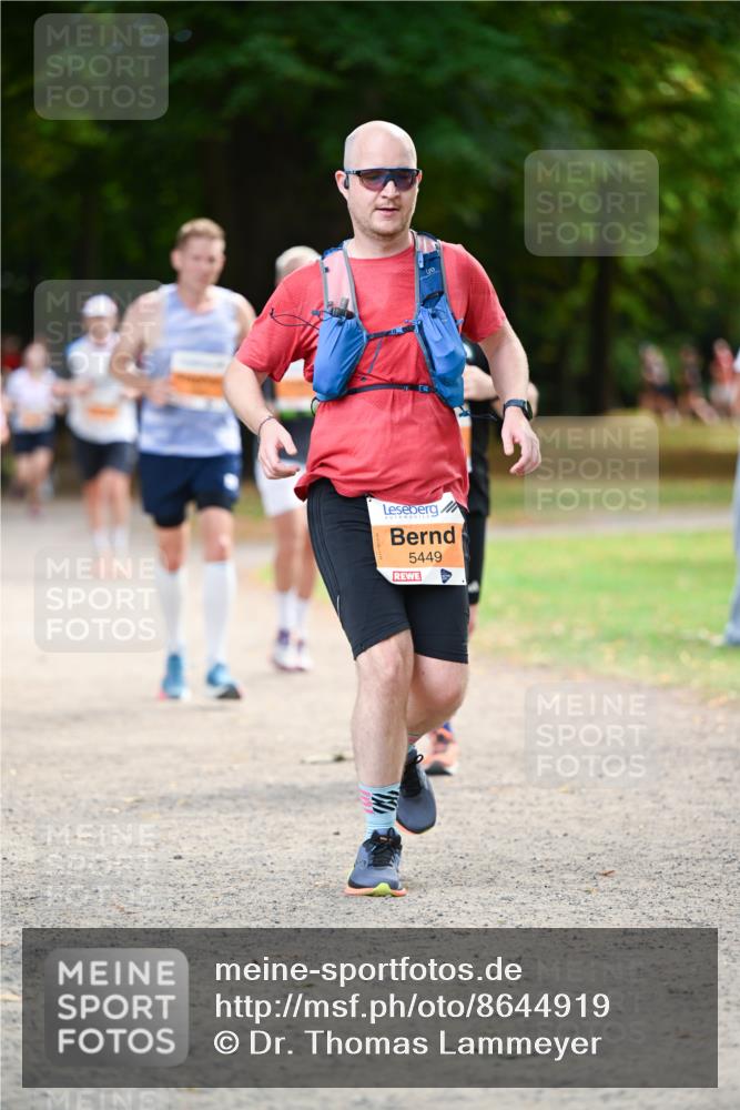 31.08.2025 - 21. Blankeneser Heldenlauf Dr. Thomas Lammeyer http://msf.ph/oto/8644919 31.08.2025 11:14:36 Laufen 5449 meine-sportfotos.de