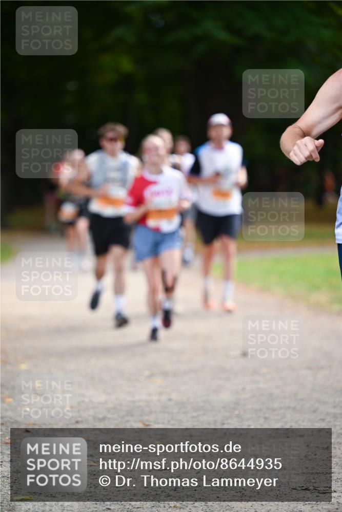 31.08.2025 - 21. Blankeneser Heldenlauf Dr. Thomas Lammeyer http://msf.ph/oto/8644935 31.08.2025 11:14:40 Laufen  meine-sportfotos.de