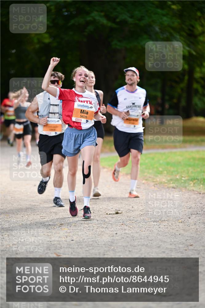 31.08.2025 - 21. Blankeneser Heldenlauf Dr. Thomas Lammeyer http://msf.ph/oto/8644945 31.08.2025 11:14:40 Laufen 5868, 5626 meine-sportfotos.de
