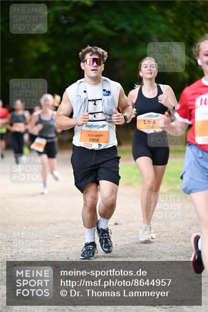 31.08.2025 - 21. Blankeneser Heldenlauf Dr. Thomas Lammeyer http://msf.ph/oto/8644957 31.08.2025 11:14:42 Laufen 5868, 5148 meine-sportfotos.de
