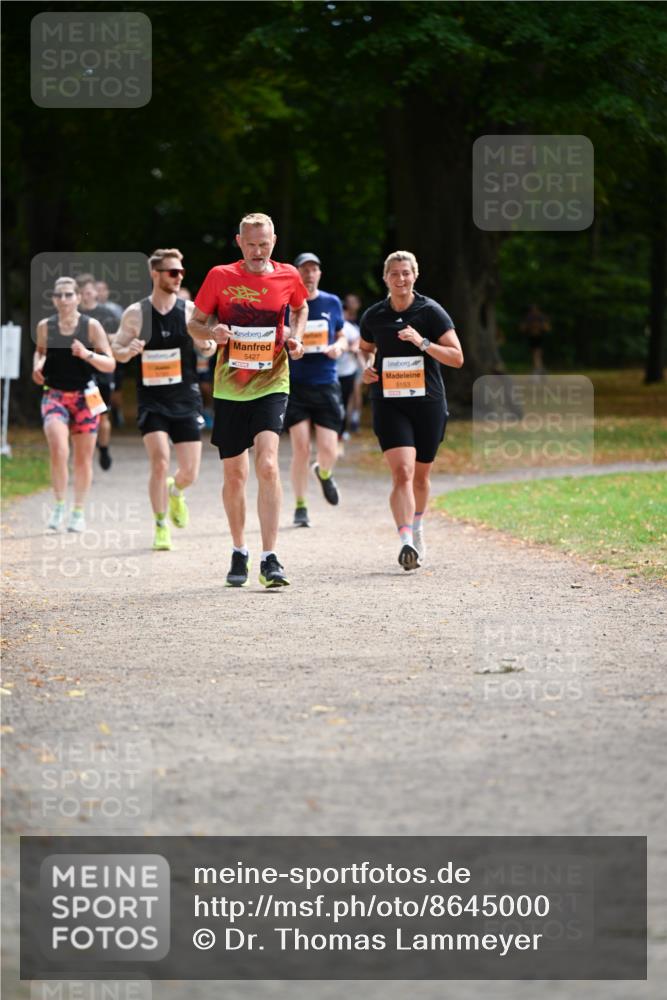 31.08.2025 - 21. Blankeneser Heldenlauf Dr. Thomas Lammeyer http://msf.ph/oto/8645000 31.08.2025 11:14:48 Laufen 5427, 5153 meine-sportfotos.de