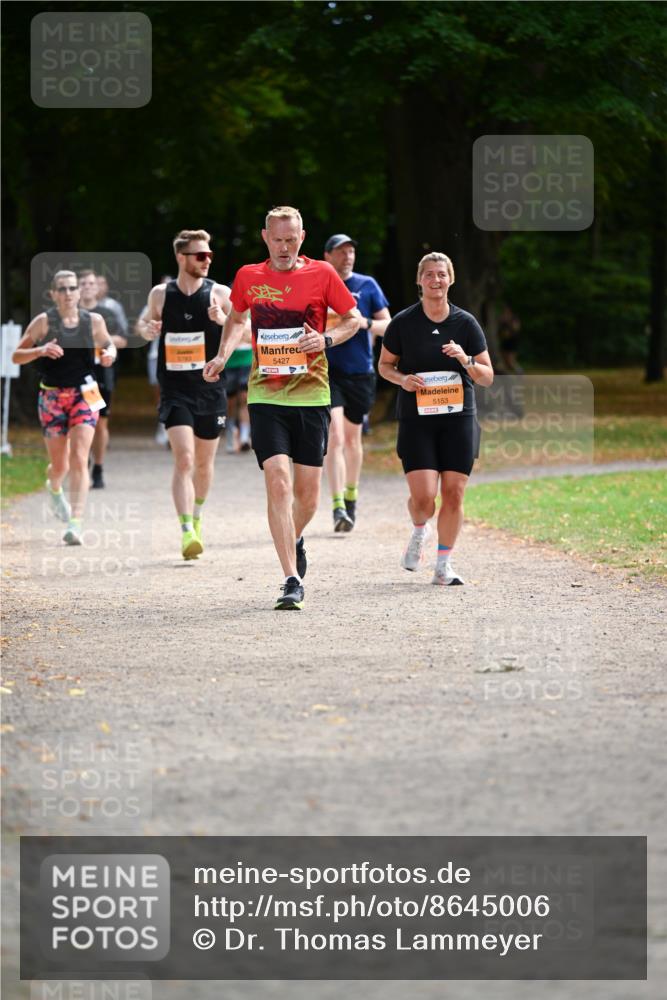 31.08.2025 - 21. Blankeneser Heldenlauf Dr. Thomas Lammeyer http://msf.ph/oto/8645006 31.08.2025 11:14:49 Laufen 5427, 5153 meine-sportfotos.de