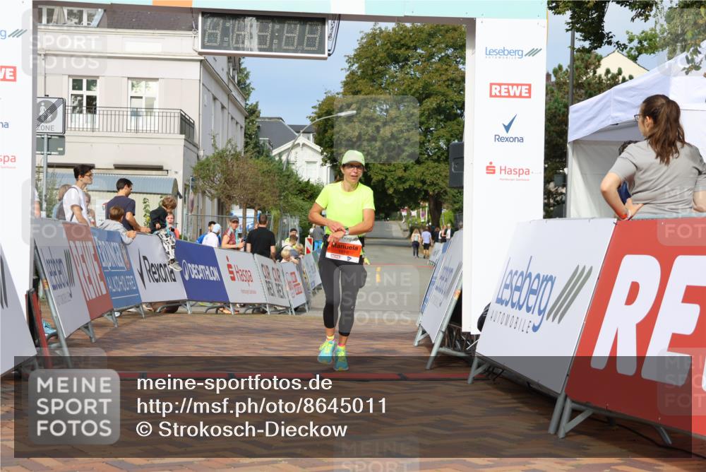 31.08.2025 - 21. Blankeneser Heldenlauf Strokosch-Dieckow http://msf.ph/oto/8645011 31.08.2025 10:00:12 Ziel 1016 meine-sportfotos.de