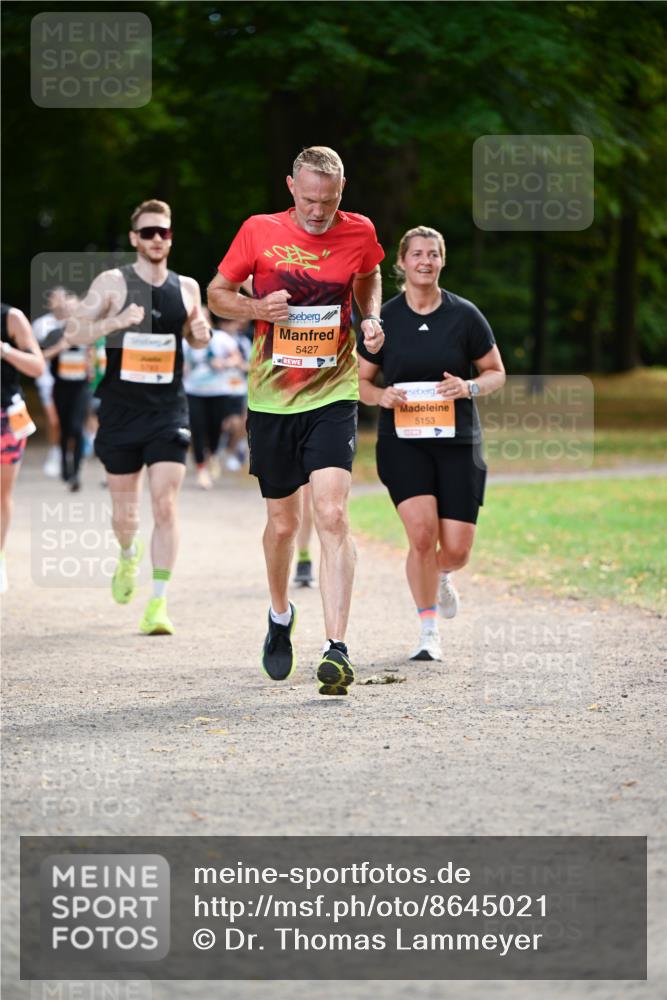 31.08.2025 - 21. Blankeneser Heldenlauf Dr. Thomas Lammeyer http://msf.ph/oto/8645021 31.08.2025 11:14:50 Laufen 5427, 5153 meine-sportfotos.de