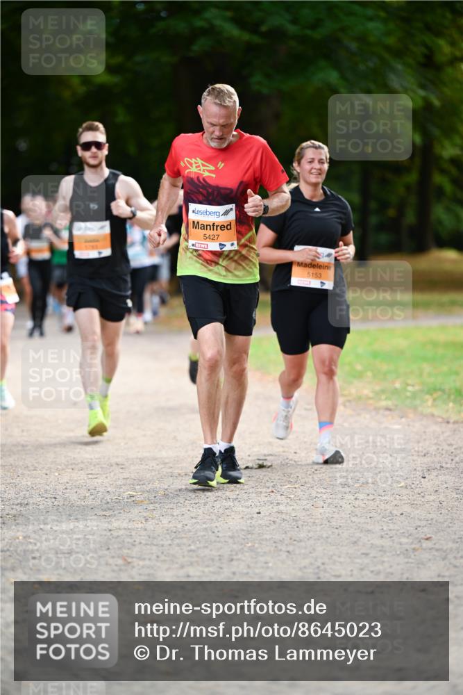 31.08.2025 - 21. Blankeneser Heldenlauf Dr. Thomas Lammeyer http://msf.ph/oto/8645023 31.08.2025 11:14:51 Laufen 5427, 5153 meine-sportfotos.de