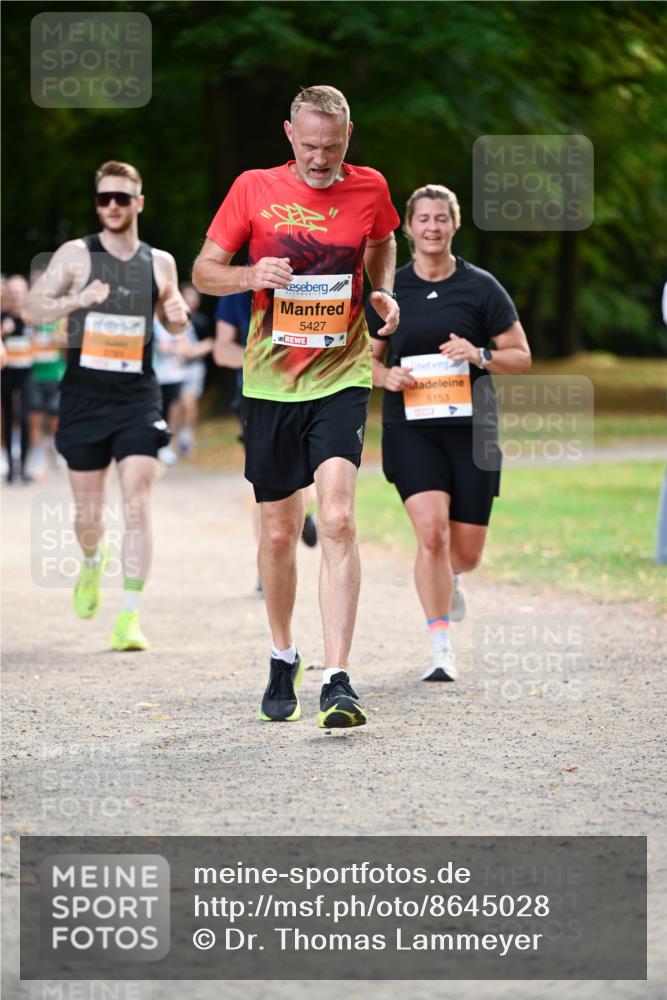 31.08.2025 - 21. Blankeneser Heldenlauf Dr. Thomas Lammeyer http://msf.ph/oto/8645028 31.08.2025 11:14:51 Laufen 5427, 5153 meine-sportfotos.de
