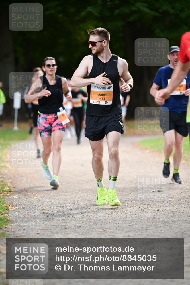 31.08.2025 - 21. Blankeneser Heldenlauf Dr. Thomas Lammeyer http://msf.ph/oto/8645035 31.08.2025 11:14:52 Laufen 5783 meine-sportfotos.de