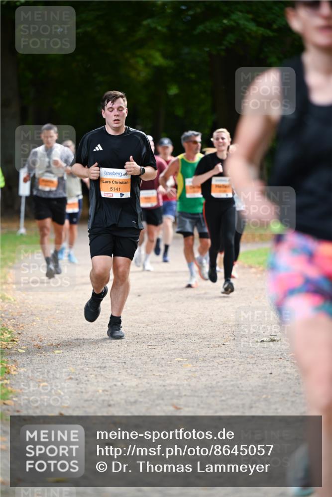 31.08.2025 - 21. Blankeneser Heldenlauf Dr. Thomas Lammeyer http://msf.ph/oto/8645057 31.08.2025 11:14:56 Laufen 5141 meine-sportfotos.de