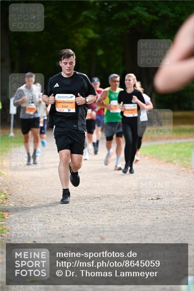 31.08.2025 - 21. Blankeneser Heldenlauf Dr. Thomas Lammeyer http://msf.ph/oto/8645059 31.08.2025 11:14:56 Laufen 5141 meine-sportfotos.de