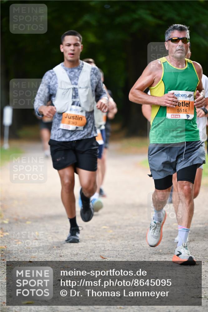 31.08.2025 - 21. Blankeneser Heldenlauf Dr. Thomas Lammeyer http://msf.ph/oto/8645095 31.08.2025 11:15:00 Laufen 5343, 5514 meine-sportfotos.de