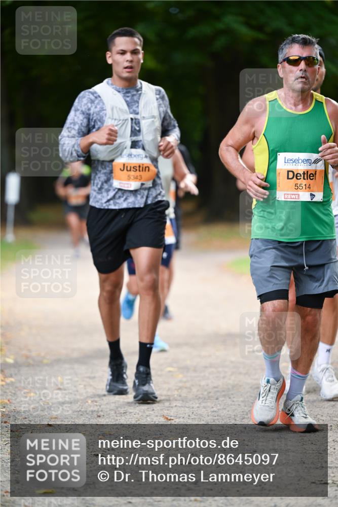 31.08.2025 - 21. Blankeneser Heldenlauf Dr. Thomas Lammeyer http://msf.ph/oto/8645097 31.08.2025 11:15:00 Laufen 5343, 5514 meine-sportfotos.de