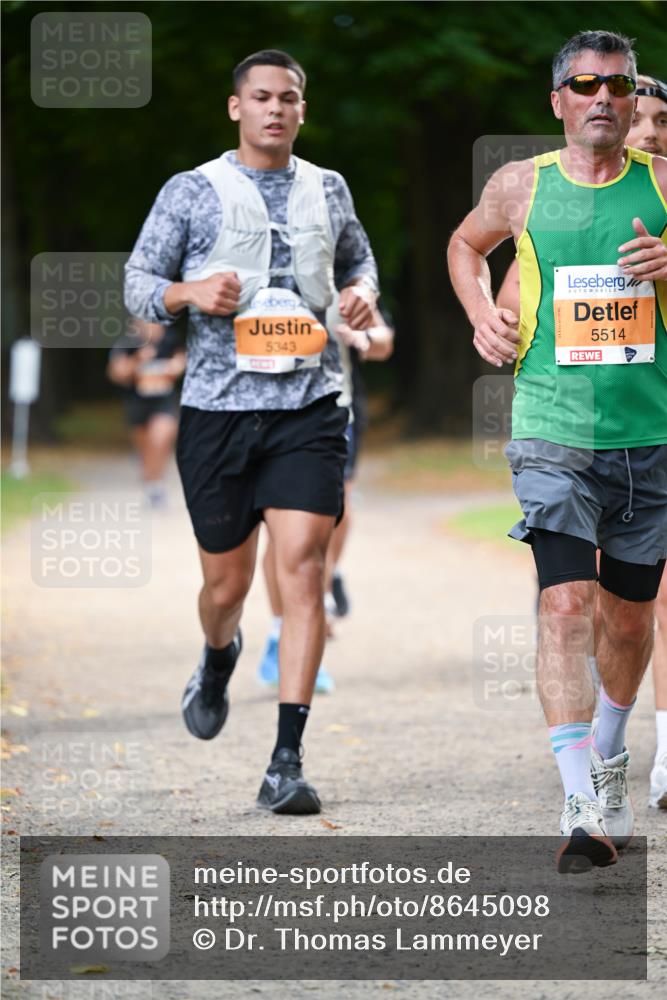 31.08.2025 - 21. Blankeneser Heldenlauf Dr. Thomas Lammeyer http://msf.ph/oto/8645098 31.08.2025 11:15:01 Laufen 5343, 5514 meine-sportfotos.de