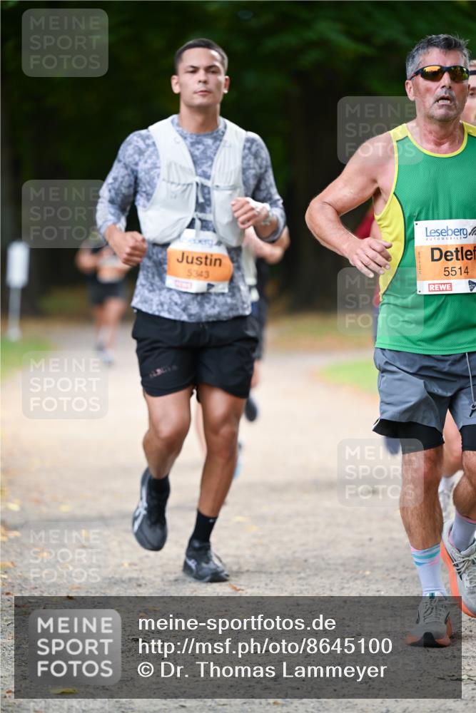 31.08.2025 - 21. Blankeneser Heldenlauf Dr. Thomas Lammeyer http://msf.ph/oto/8645100 31.08.2025 11:15:01 Laufen 5343, 5514 meine-sportfotos.de