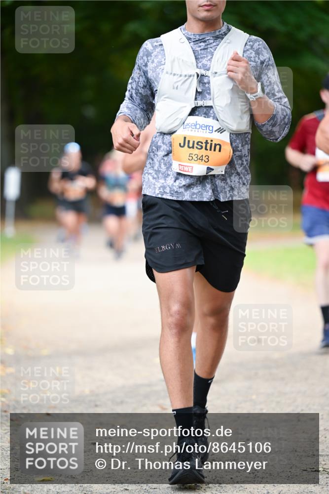 31.08.2025 - 21. Blankeneser Heldenlauf Dr. Thomas Lammeyer http://msf.ph/oto/8645106 31.08.2025 11:15:02 Laufen 5343 meine-sportfotos.de