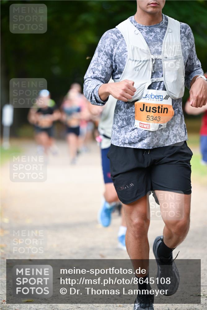 31.08.2025 - 21. Blankeneser Heldenlauf Dr. Thomas Lammeyer http://msf.ph/oto/8645108 31.08.2025 11:15:02 Laufen 5343 meine-sportfotos.de