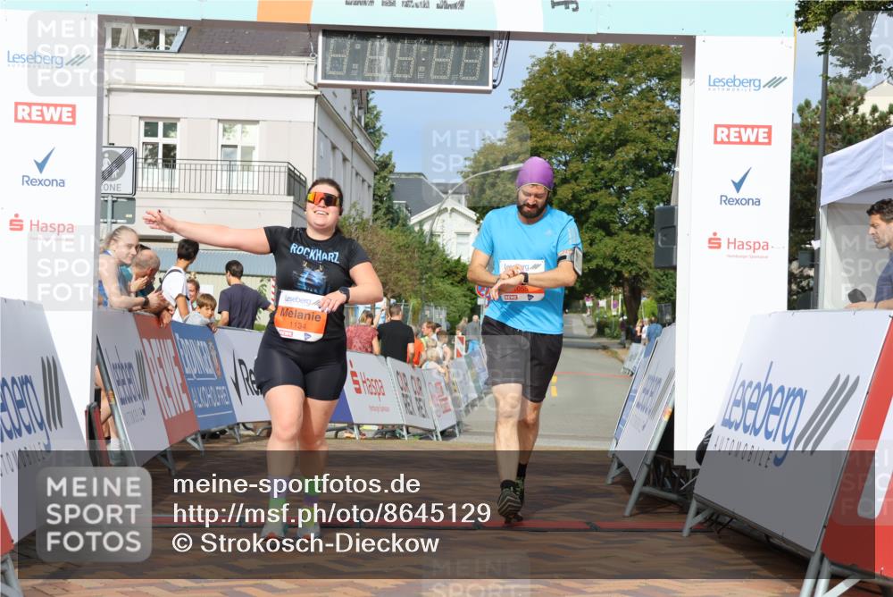 31.08.2025 - 21. Blankeneser Heldenlauf Strokosch-Dieckow http://msf.ph/oto/8645129 31.08.2025 09:58:29 Ziel 1135, 1134, 1021, 1055, 1089 meine-sportfotos.de