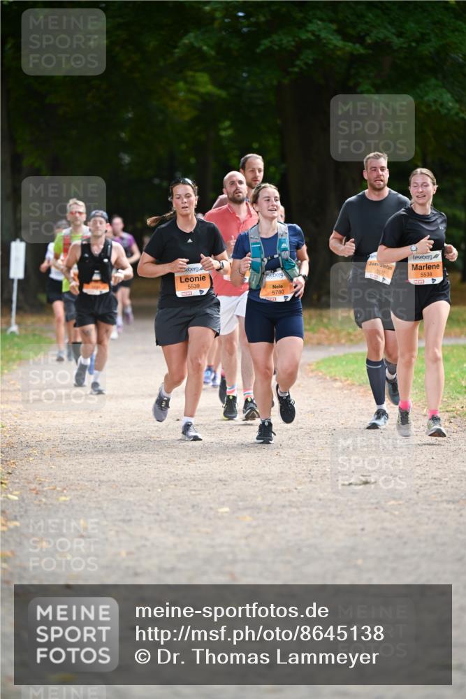 31.08.2025 - 21. Blankeneser Heldenlauf Dr. Thomas Lammeyer http://msf.ph/oto/8645138 31.08.2025 11:15:06 Laufen 5539, 5780, 5170, 5538 meine-sportfotos.de