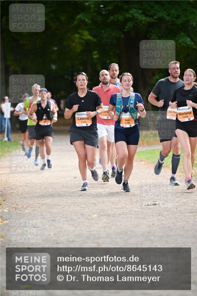 31.08.2025 - 21. Blankeneser Heldenlauf Dr. Thomas Lammeyer http://msf.ph/oto/8645143 31.08.2025 11:15:06 Laufen 5539, 4, 5230, 5780, 5170, 5538 meine-sportfotos.de