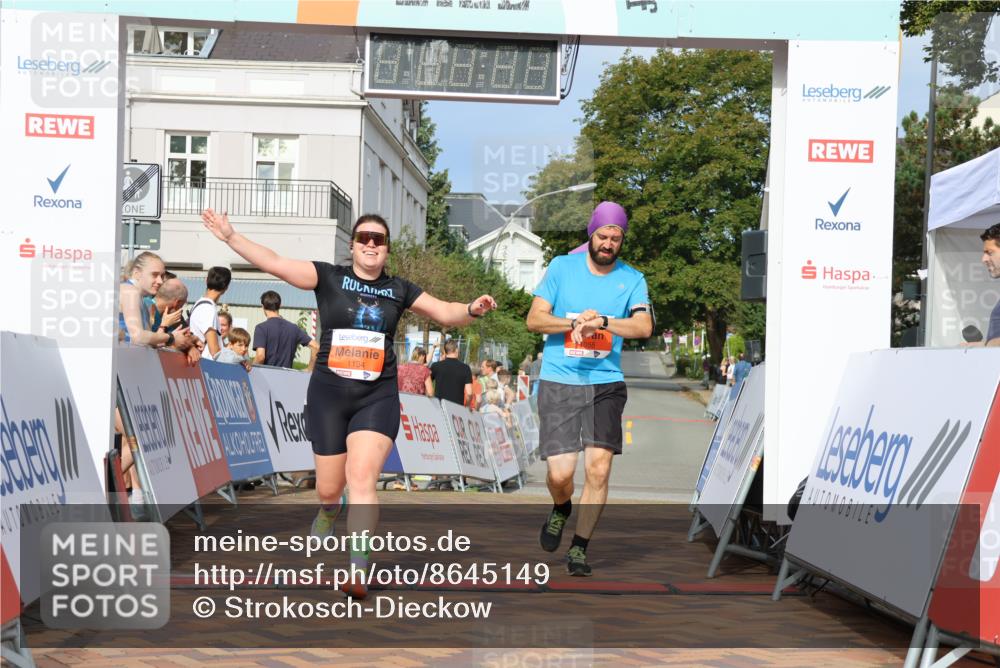 31.08.2025 - 21. Blankeneser Heldenlauf Strokosch-Dieckow http://msf.ph/oto/8645149 31.08.2025 09:58:29 Ziel 1135, 1134, 1021, 1055, 1089 meine-sportfotos.de