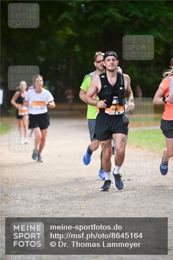 31.08.2025 - 21. Blankeneser Heldenlauf Dr. Thomas Lammeyer http://msf.ph/oto/8645164 31.08.2025 11:15:11 Laufen 56, 9 meine-sportfotos.de