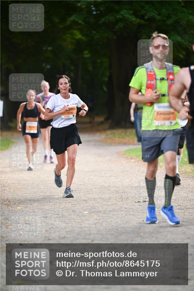 31.08.2025 - 21. Blankeneser Heldenlauf Dr. Thomas Lammeyer http://msf.ph/oto/8645175 31.08.2025 11:15:12 Laufen 5735, 5600 meine-sportfotos.de