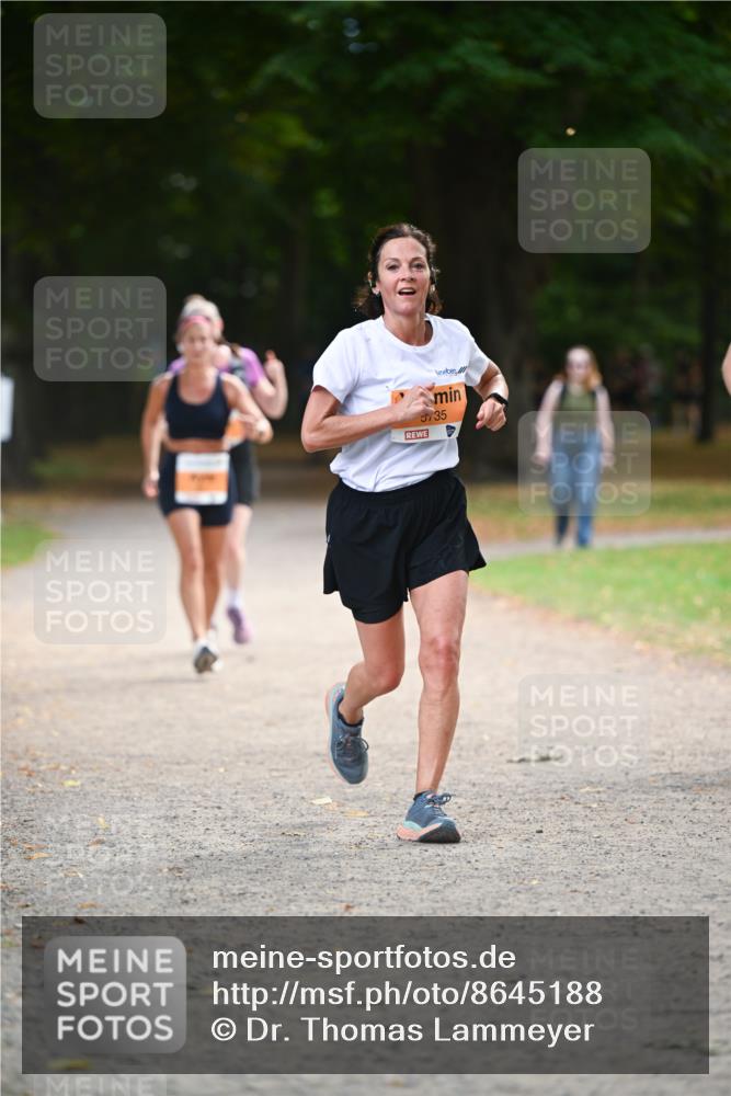 31.08.2025 - 21. Blankeneser Heldenlauf Dr. Thomas Lammeyer http://msf.ph/oto/8645188 31.08.2025 11:15:13 Laufen 5, 35 meine-sportfotos.de
