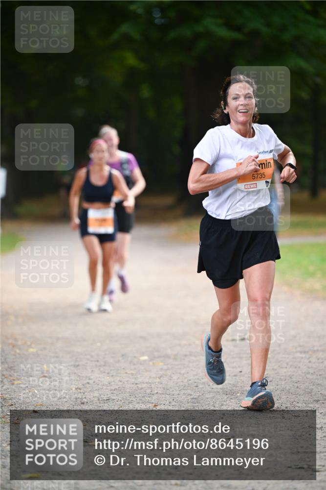 31.08.2025 - 21. Blankeneser Heldenlauf Dr. Thomas Lammeyer http://msf.ph/oto/8645196 31.08.2025 11:15:14 Laufen 5735 meine-sportfotos.de