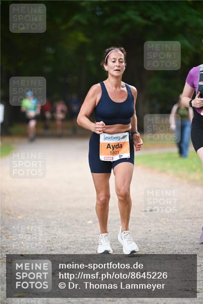 31.08.2025 - 21. Blankeneser Heldenlauf Dr. Thomas Lammeyer http://msf.ph/oto/8645226 31.08.2025 11:15:17 Laufen 5501 meine-sportfotos.de