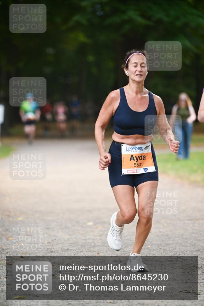 31.08.2025 - 21. Blankeneser Heldenlauf Dr. Thomas Lammeyer http://msf.ph/oto/8645230 31.08.2025 11:15:18 Laufen 5501 meine-sportfotos.de
