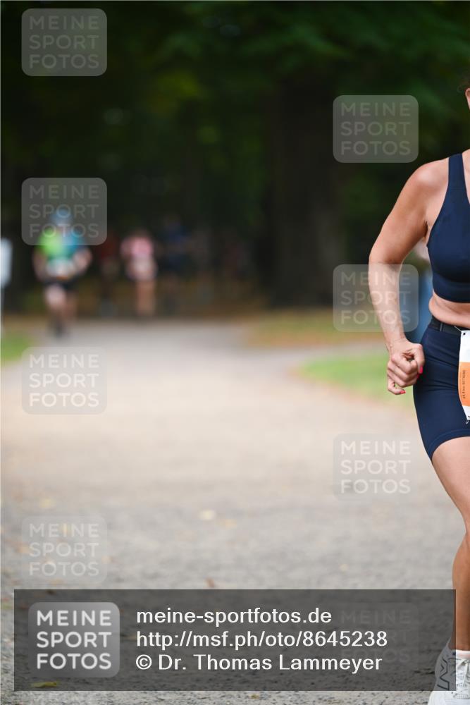 31.08.2025 - 21. Blankeneser Heldenlauf Dr. Thomas Lammeyer http://msf.ph/oto/8645238 31.08.2025 11:15:18 Laufen 21, 1 meine-sportfotos.de