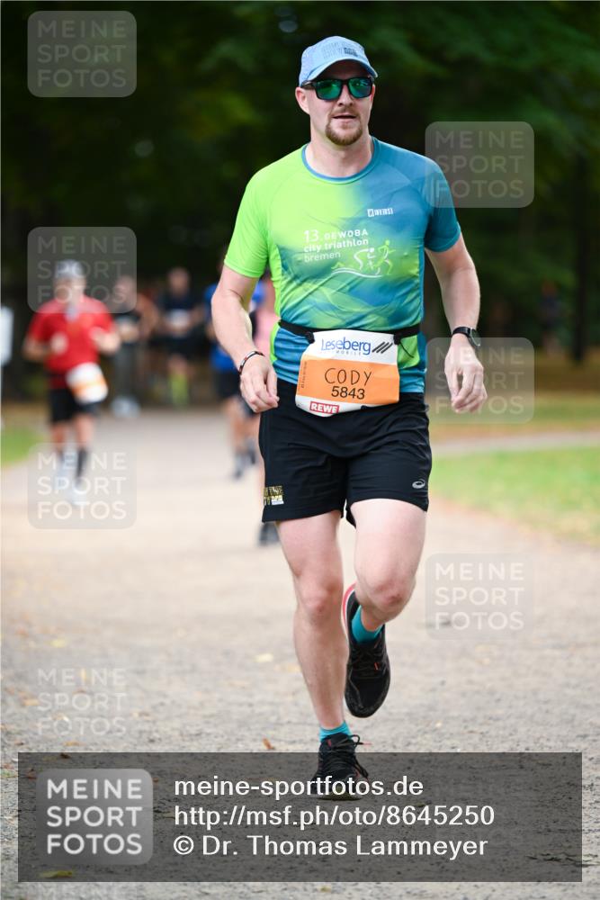 31.08.2025 - 21. Blankeneser Heldenlauf Dr. Thomas Lammeyer http://msf.ph/oto/8645250 31.08.2025 11:15:28 Laufen 13, 5843 meine-sportfotos.de