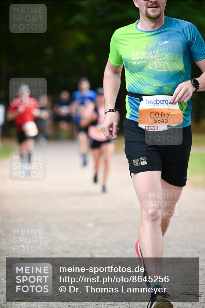 31.08.2025 - 21. Blankeneser Heldenlauf Dr. Thomas Lammeyer http://msf.ph/oto/8645256 31.08.2025 11:15:29 Laufen 13, 5843 meine-sportfotos.de