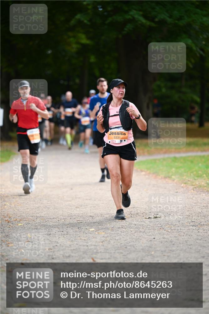 31.08.2025 - 21. Blankeneser Heldenlauf Dr. Thomas Lammeyer http://msf.ph/oto/8645263 31.08.2025 11:15:31 Laufen 5331 meine-sportfotos.de