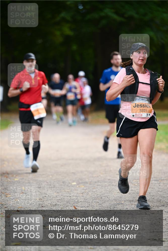 31.08.2025 - 21. Blankeneser Heldenlauf Dr. Thomas Lammeyer http://msf.ph/oto/8645279 31.08.2025 11:15:32 Laufen 5331 meine-sportfotos.de