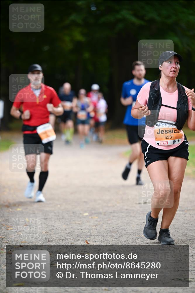 31.08.2025 - 21. Blankeneser Heldenlauf Dr. Thomas Lammeyer http://msf.ph/oto/8645280 31.08.2025 11:15:32 Laufen 5331 meine-sportfotos.de