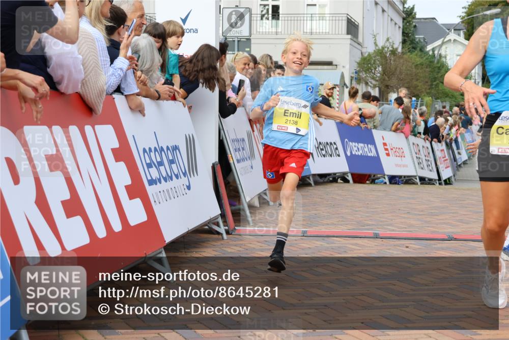 31.08.2025 - 21. Blankeneser Heldenlauf Strokosch-Dieckow http://msf.ph/oto/8645281 31.08.2025 10:22:45 Ziel 2314, 2138, 2372 meine-sportfotos.de